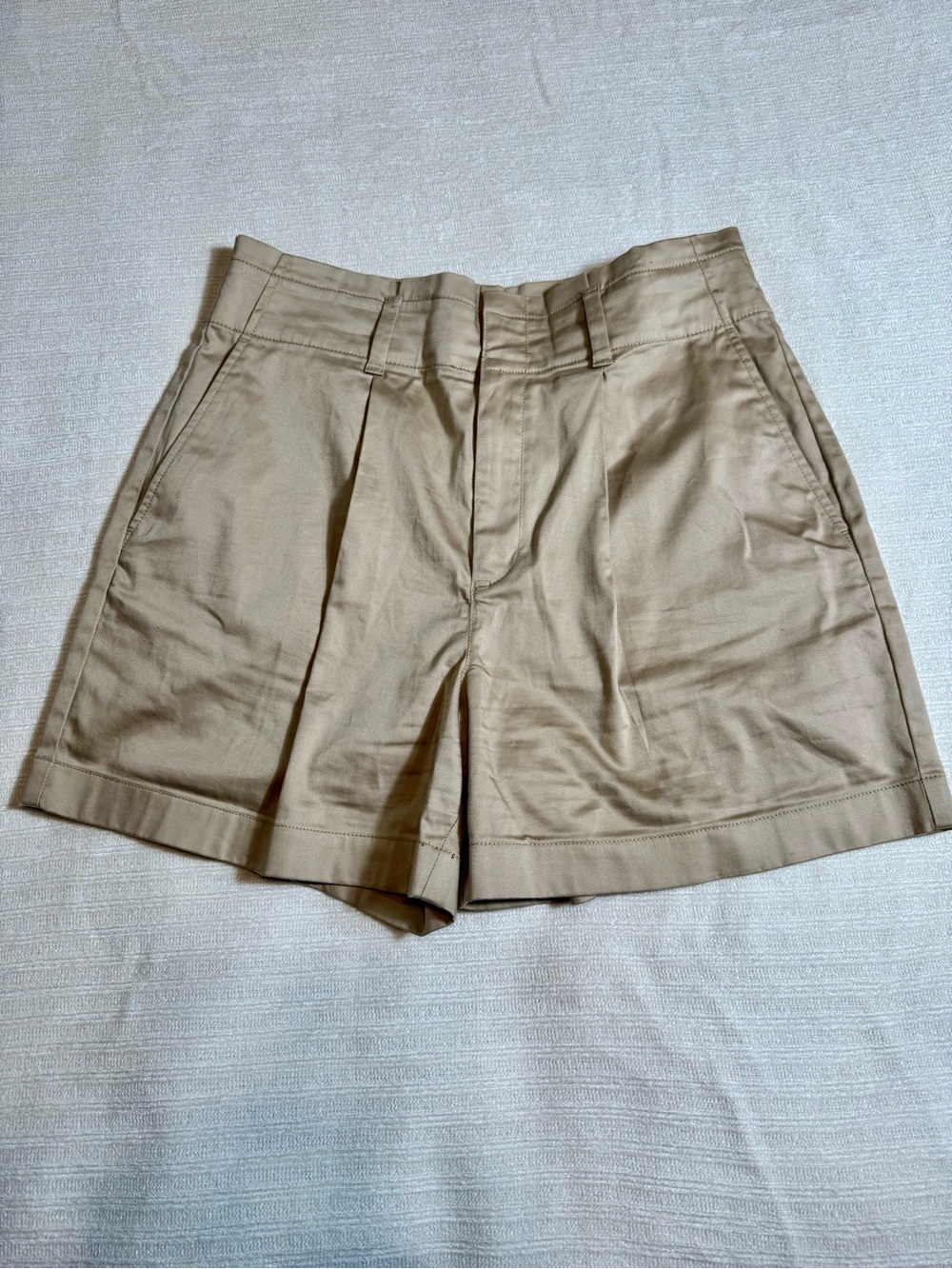 Brooks Brothers High-Waisted Pleated Chino Shorts Khaki Tan size 12